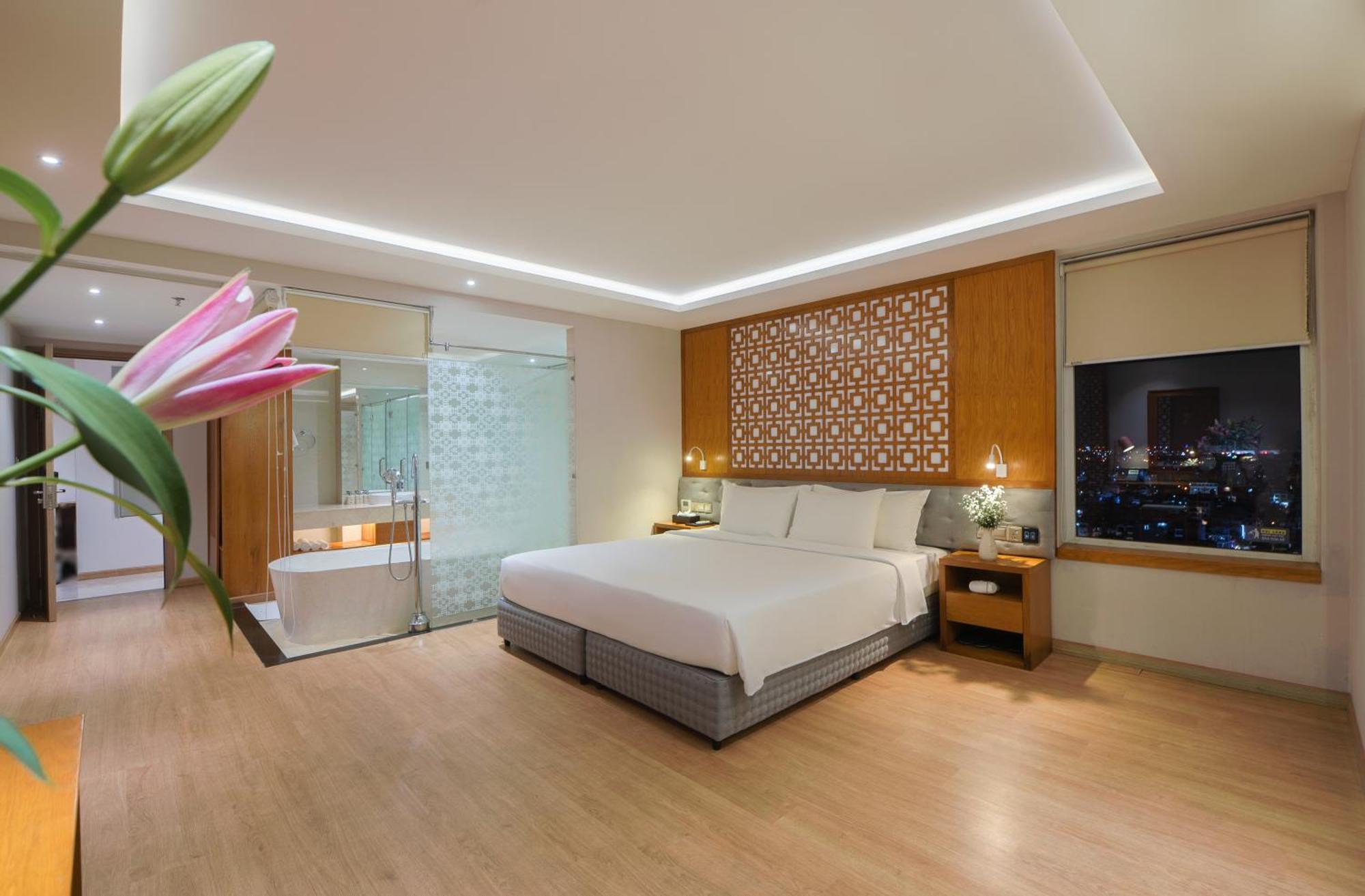 נה טראנג Le'S Cham Hotel מראה חיצוני תמונה